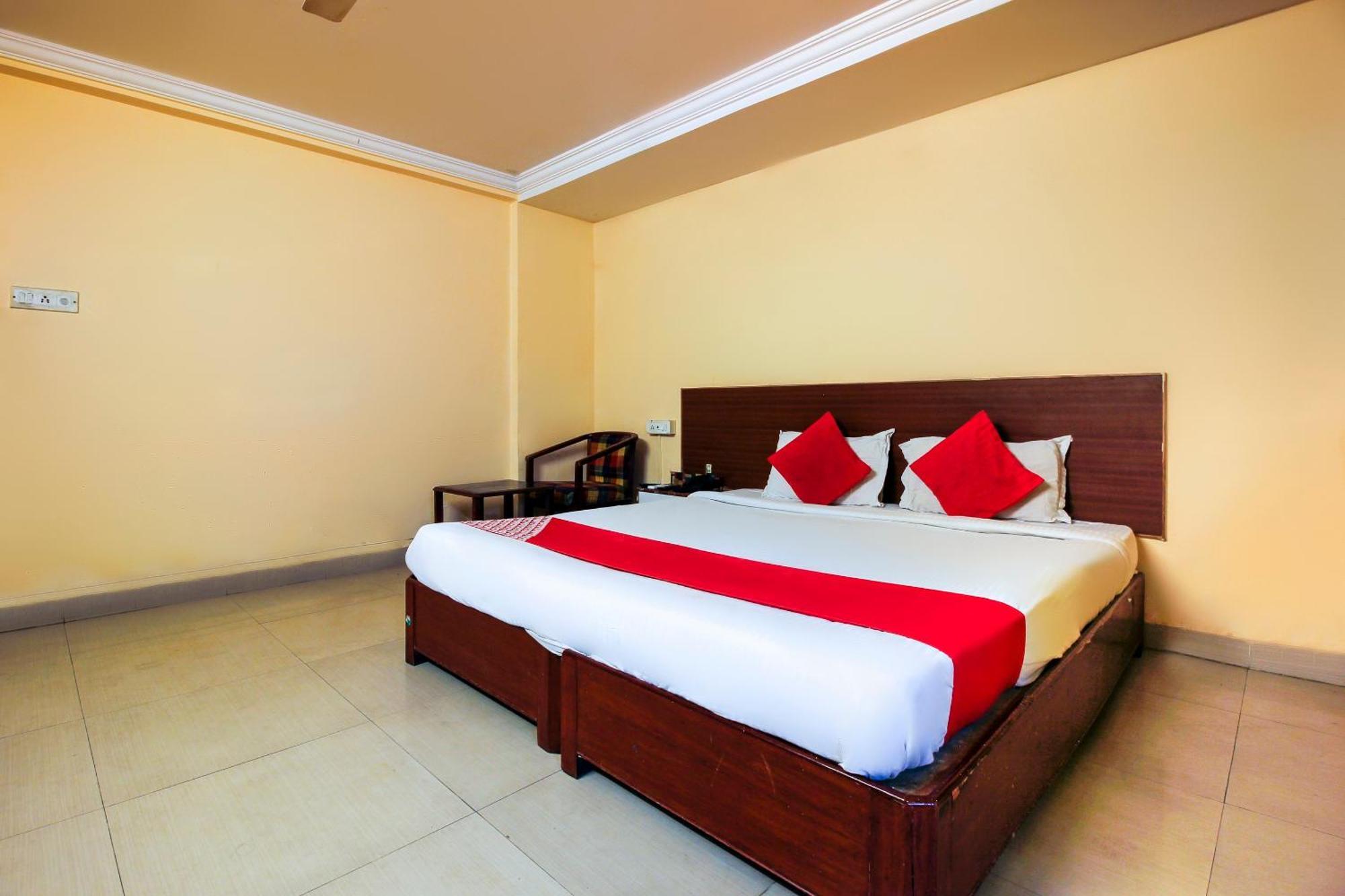 Hotel O Priya Residency Secunderabad Exterior photo