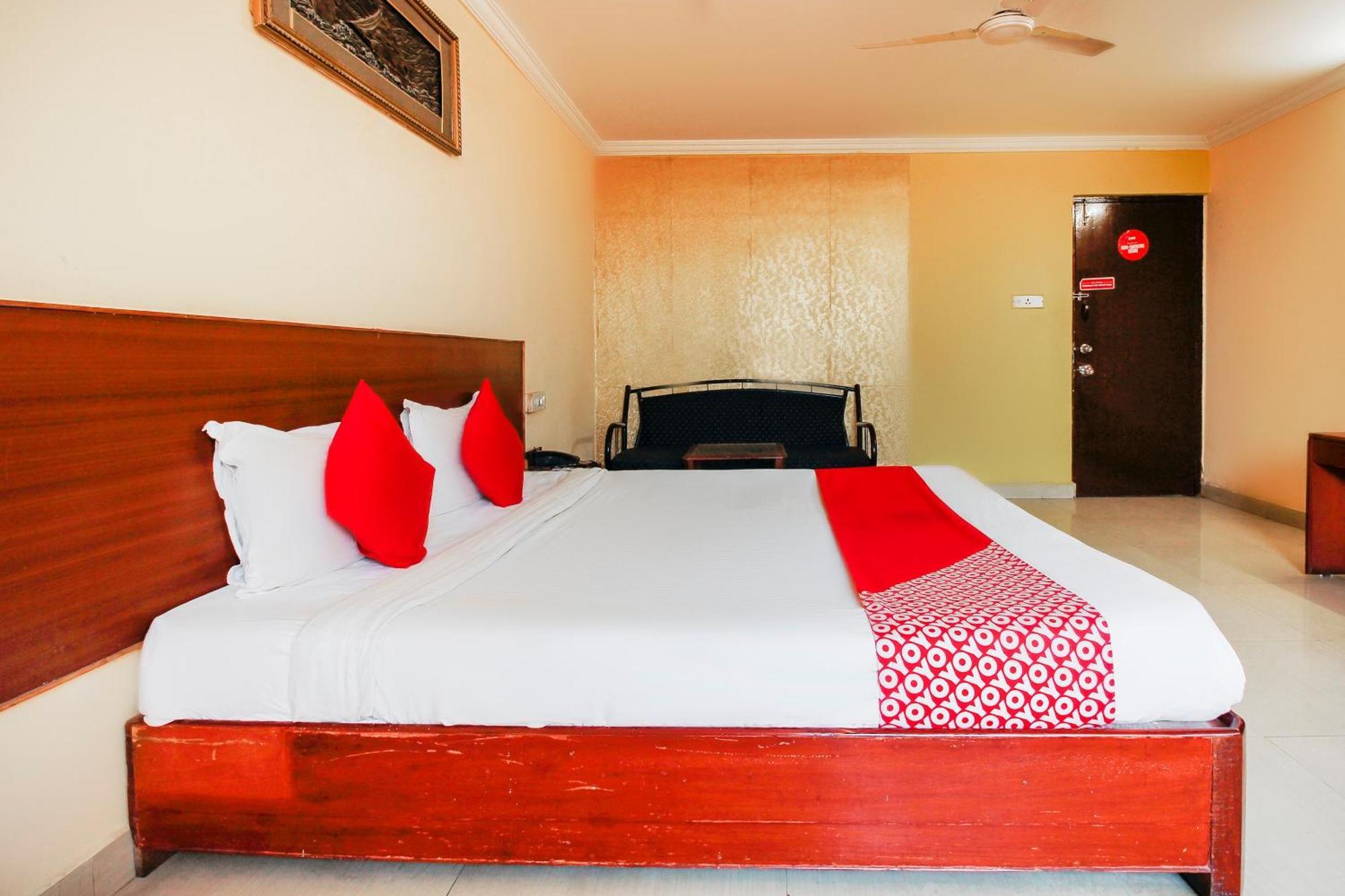 Hotel O Priya Residency Secunderabad Exterior photo